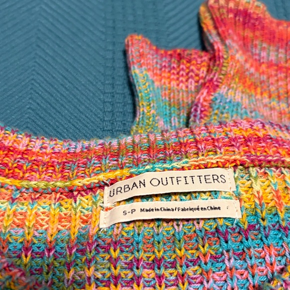 Urban Outfitters Colorful Knit Pullover - Picture 2 of 5